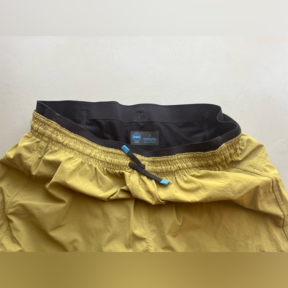Janji Running Shorts - 5” Inseam - Picture 3 of 4